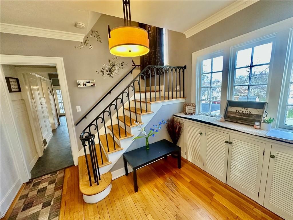 903 W 2ND Street — photo 18