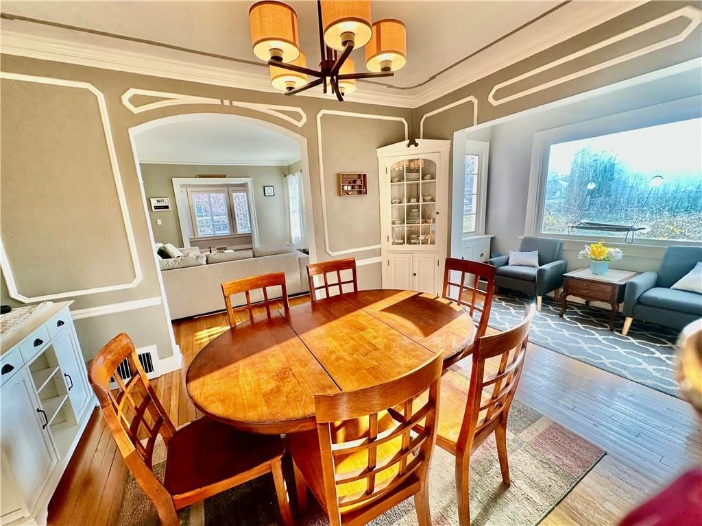 903 W 2ND Street — photo 38
