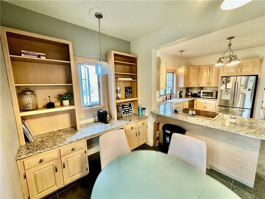 903 W 2ND Street — photo 45