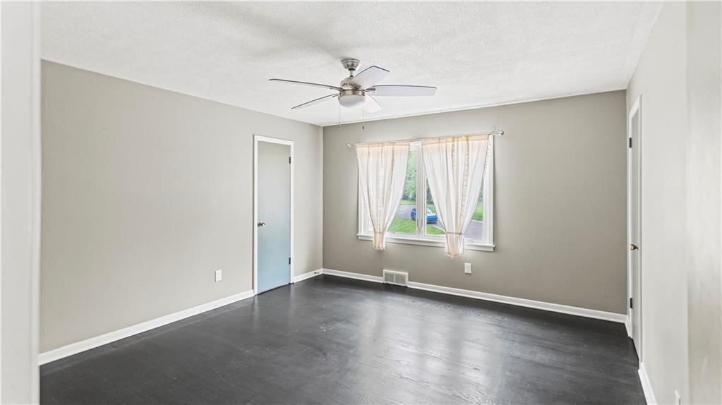 8813 W 106th Circle — photo 33