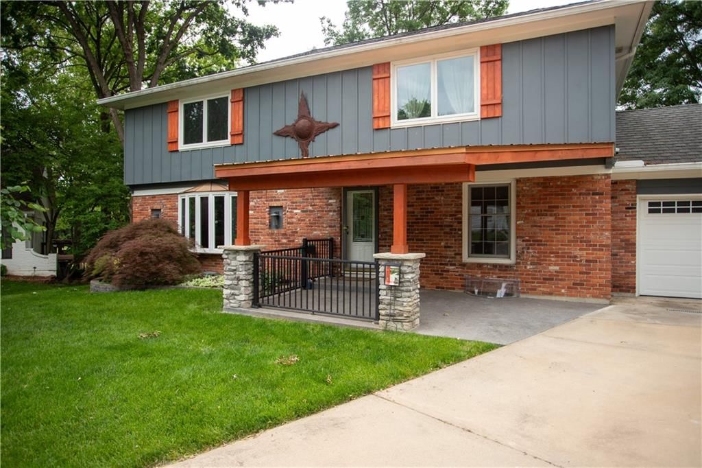 8813 W 106th Circle — photo 41
