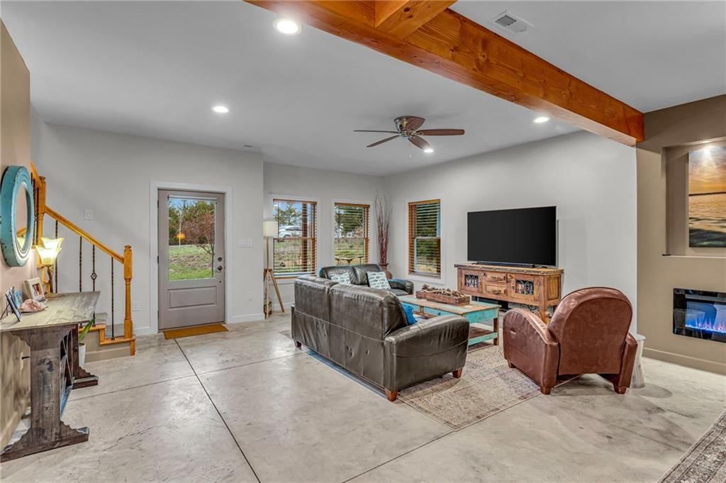 4866 Dabinawa Drive — photo 17