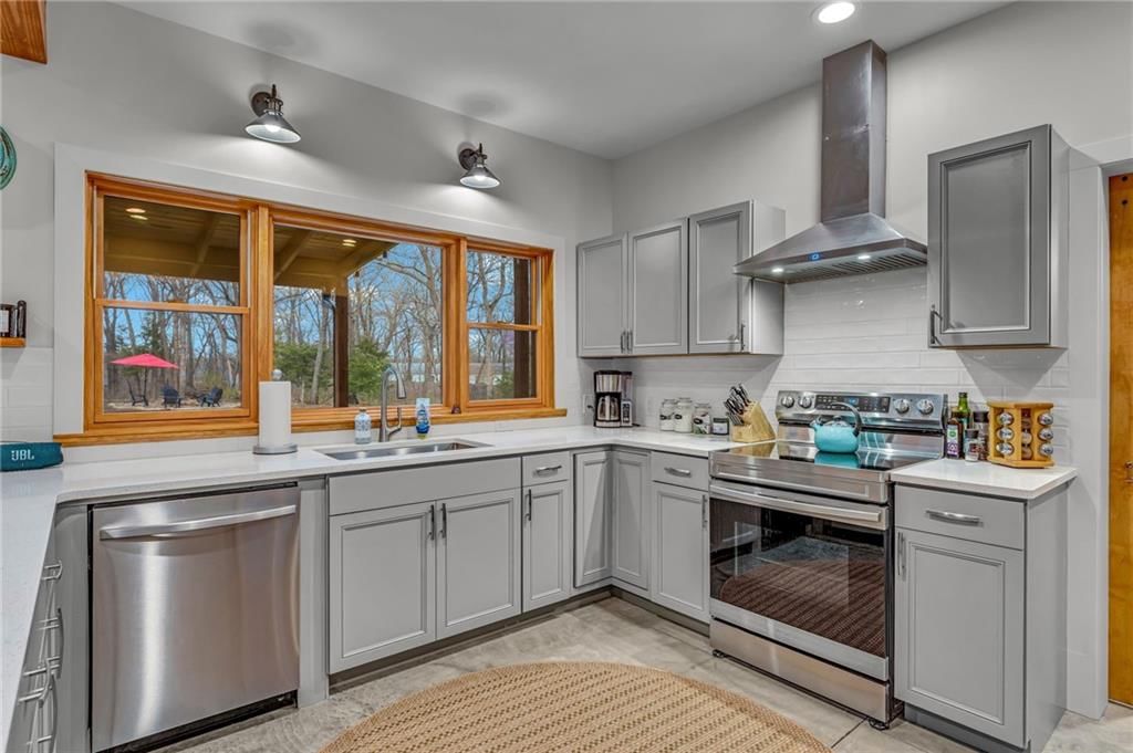 4866 Dabinawa Drive — photo 24