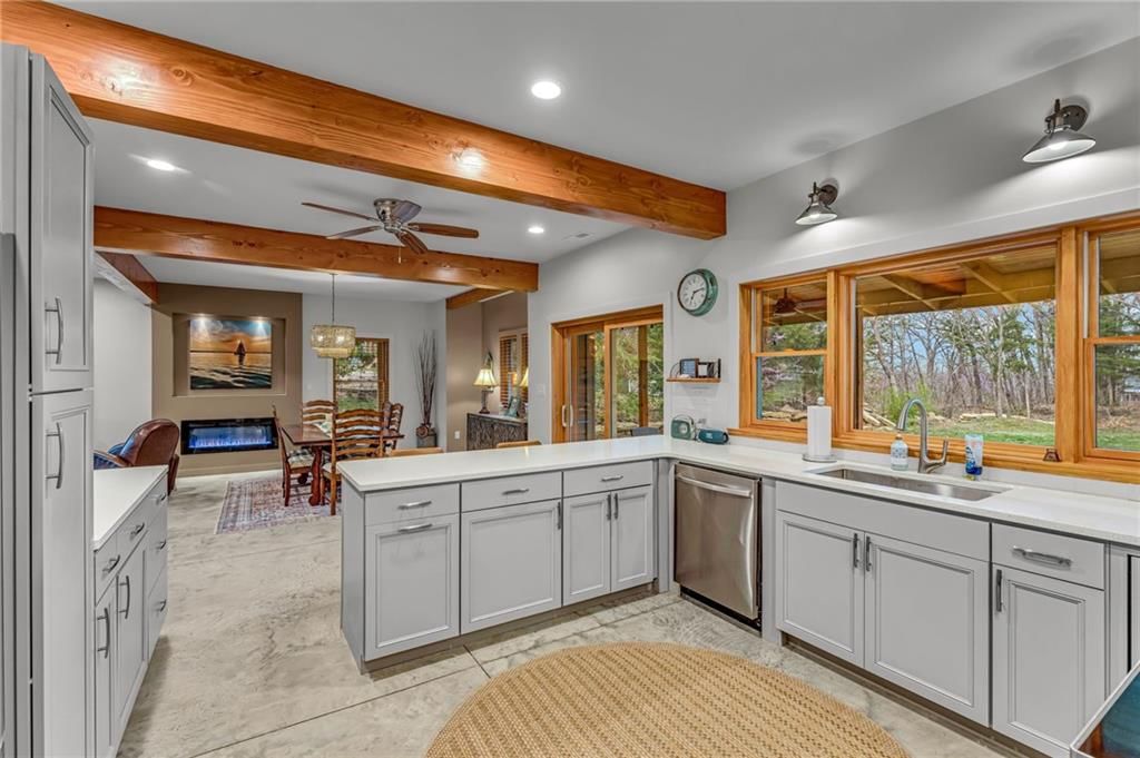 4866 Dabinawa Drive — photo 26