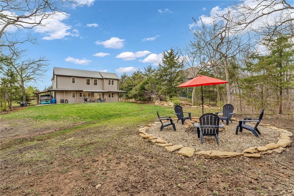 4866 Dabinawa Drive — photo 48