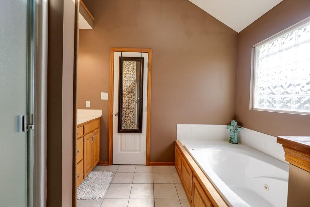 2104 NW Sweetgum Court — photo 23