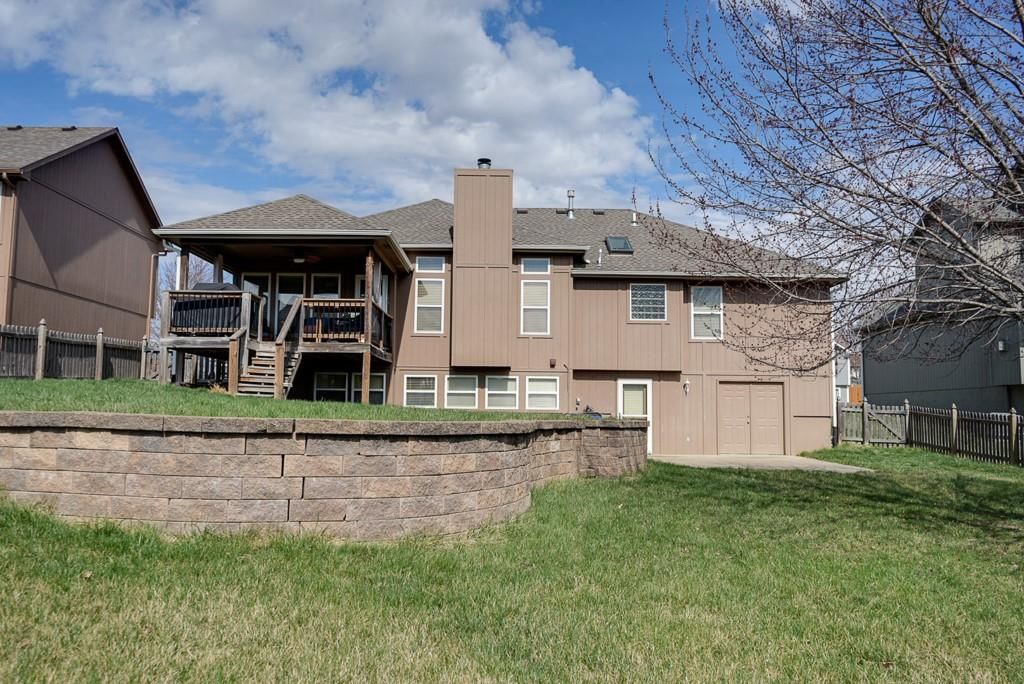 2104 NW Sweetgum Court — photo 48