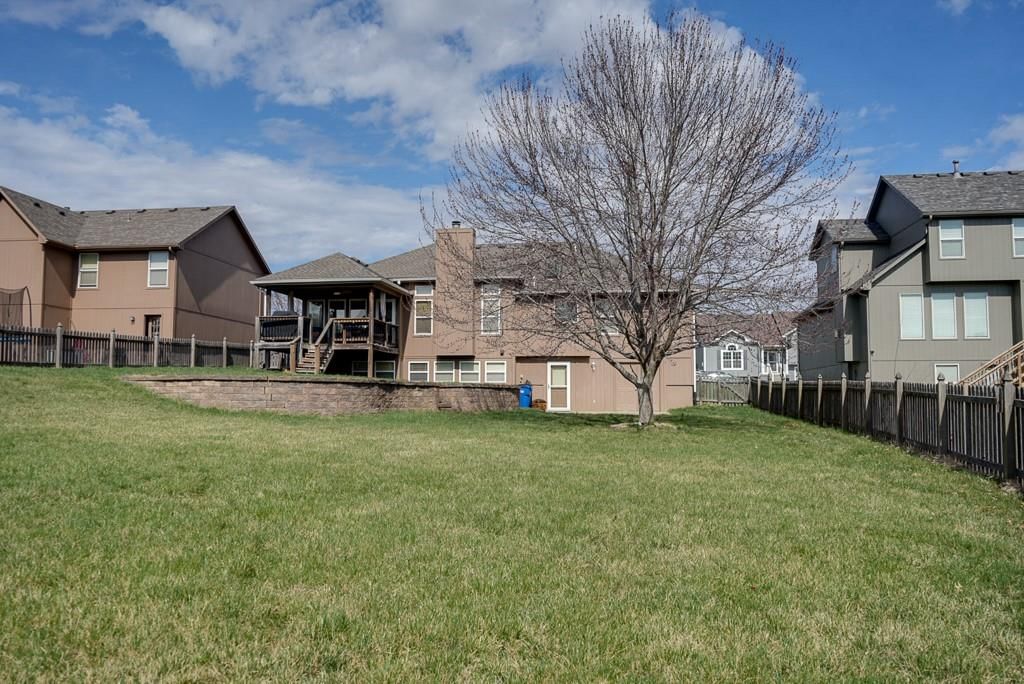 2104 NW Sweetgum Court — photo 49