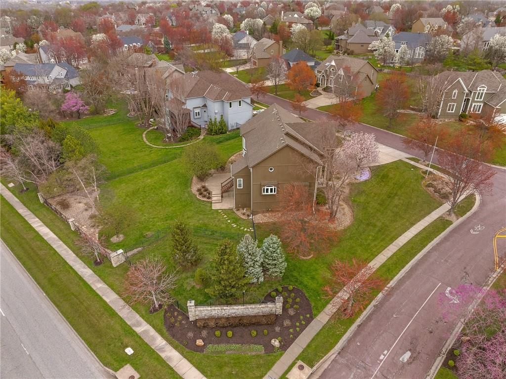 12844 Haskins Street — photo 5