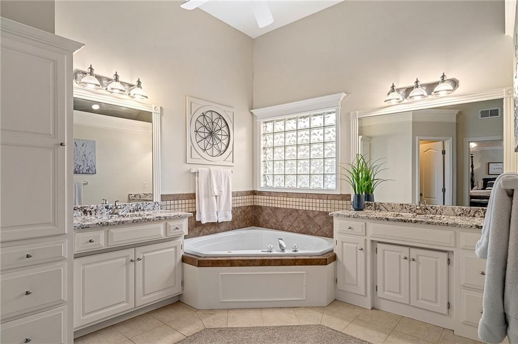 12844 Haskins Street — photo 26