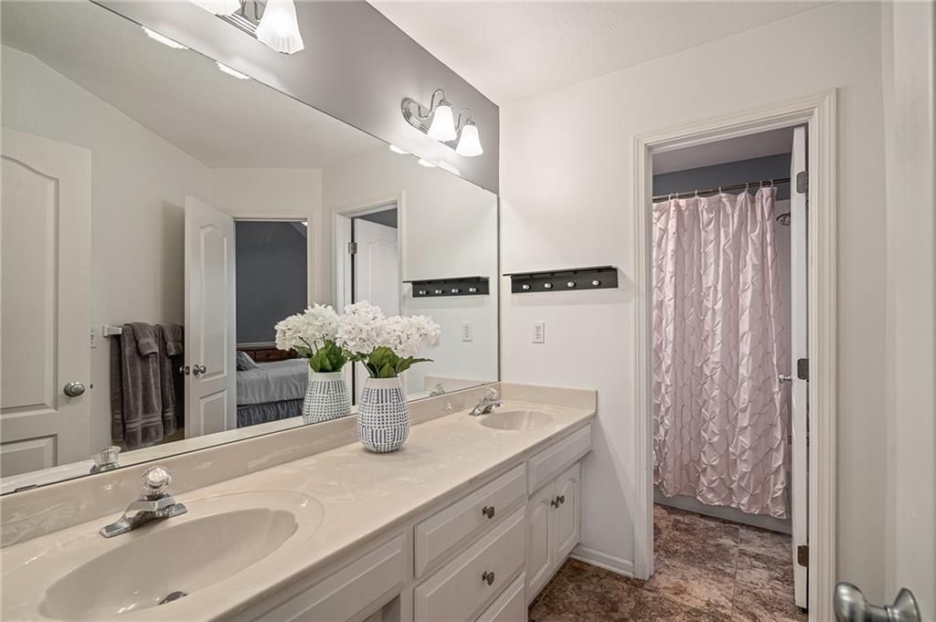 12844 Haskins Street — photo 31