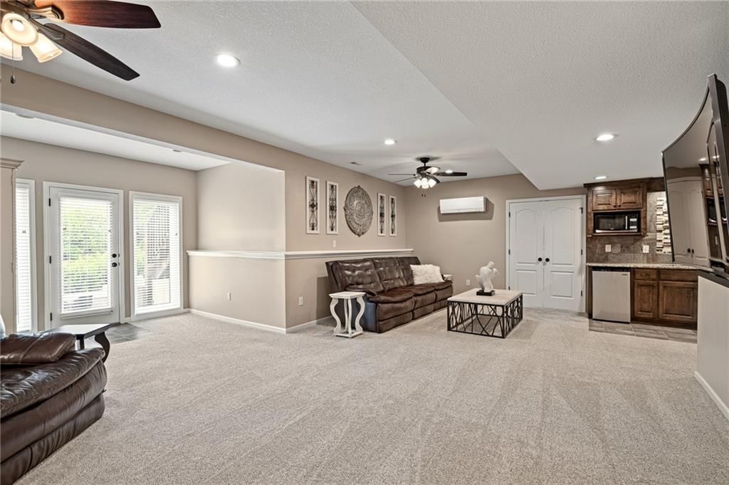 12844 Haskins Street — photo 37