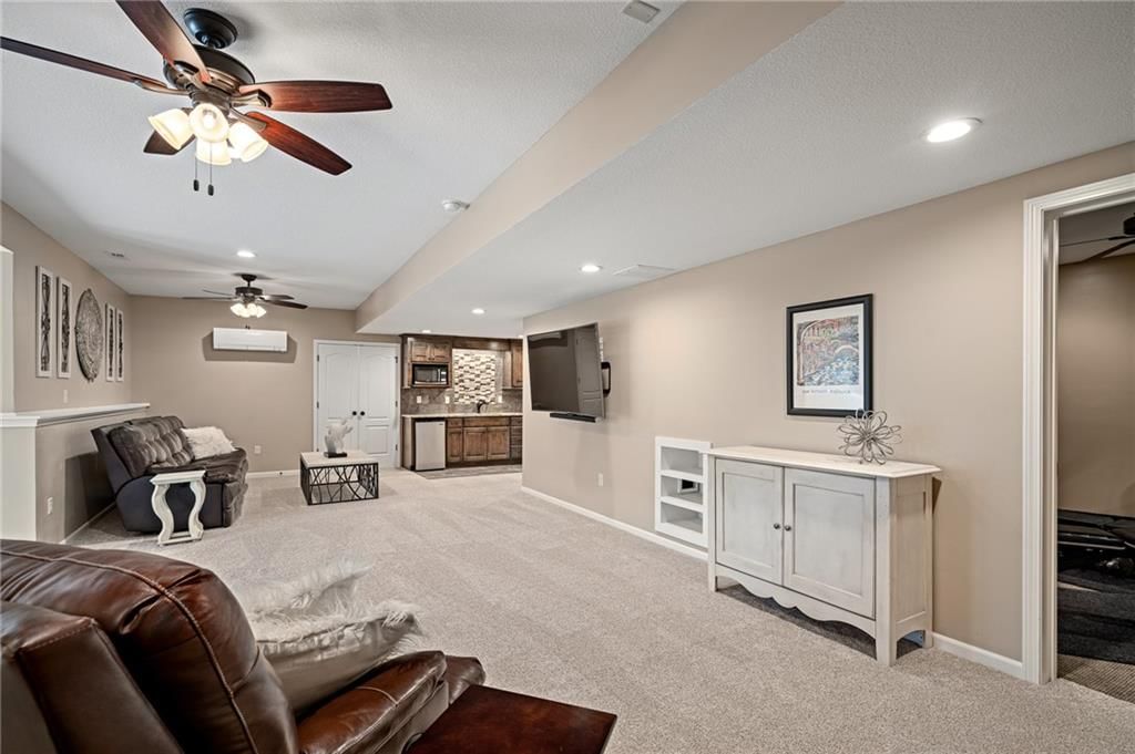 12844 Haskins Street — photo 39