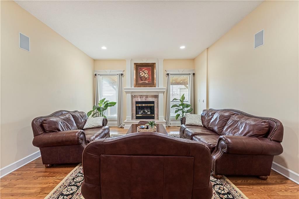 7816 N Hull Avenue — photo 12