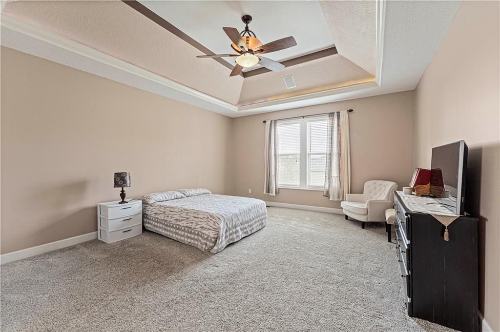 7816 N Hull Avenue — photo 15