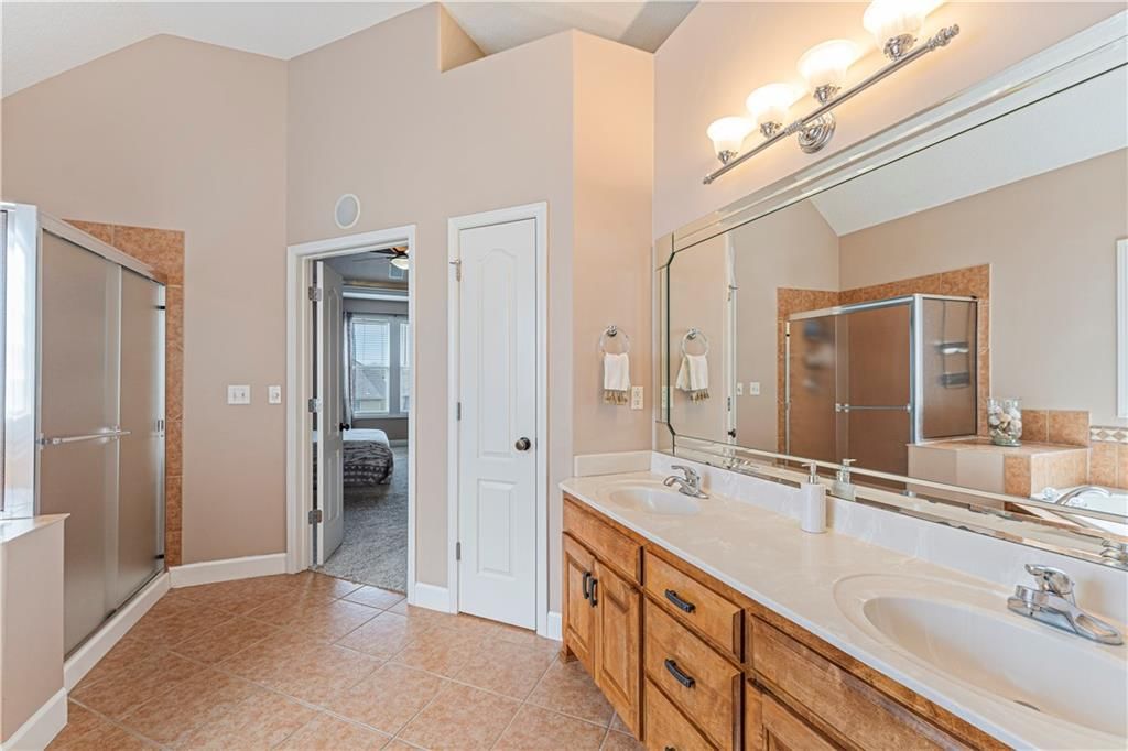 7816 N Hull Avenue — photo 18