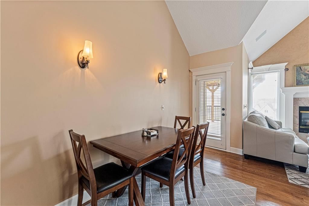 7816 N Hull Avenue — photo 21