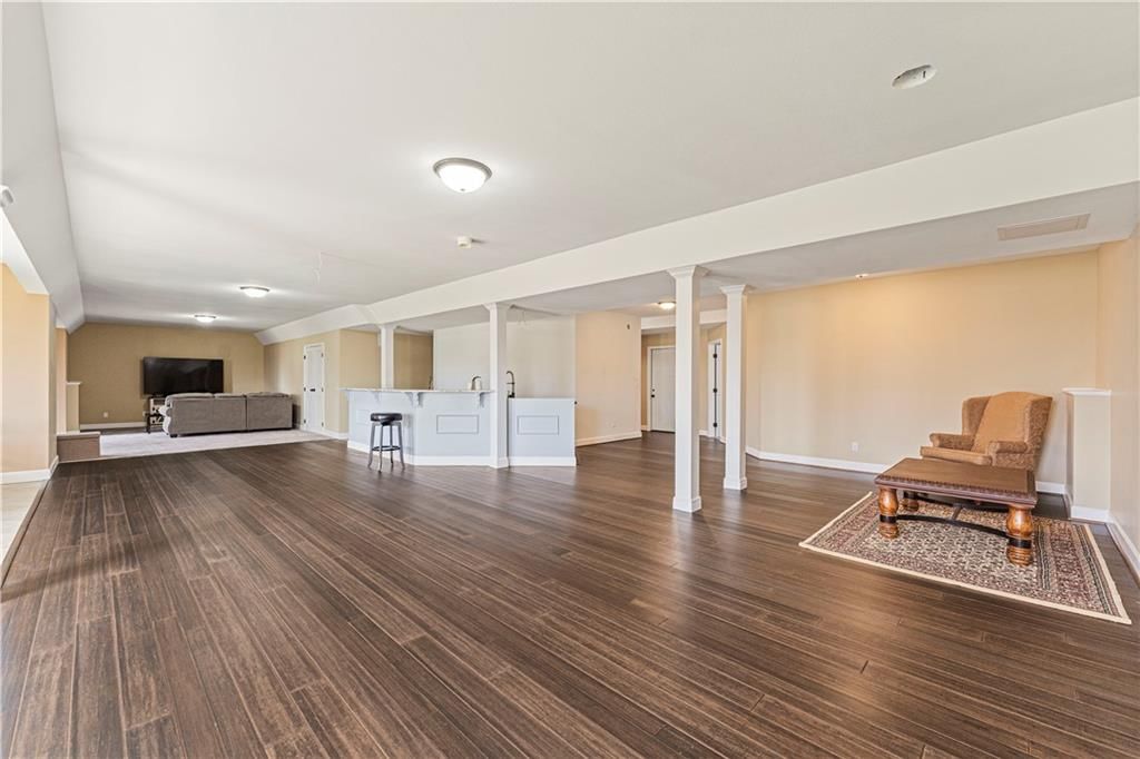 7816 N Hull Avenue — photo 34