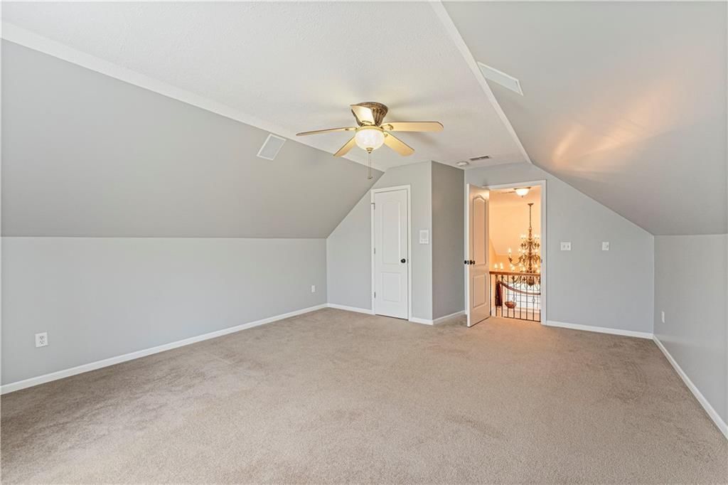7816 N Hull Avenue — photo 44