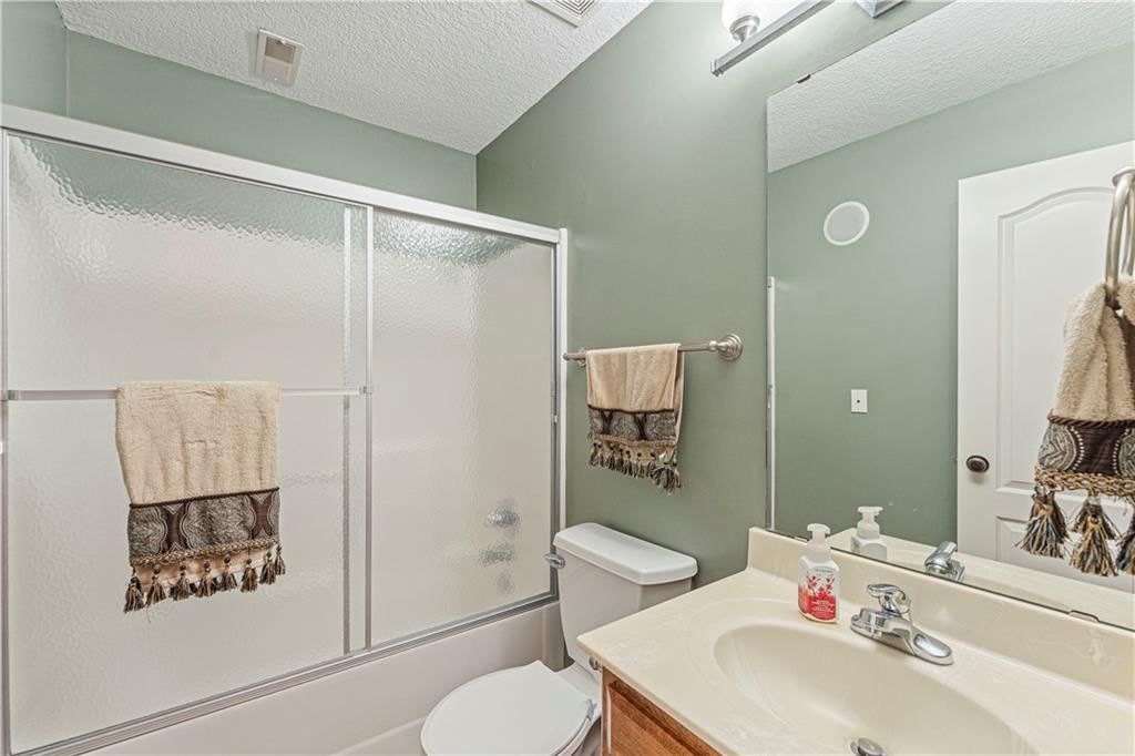 7816 N Hull Avenue — photo 46