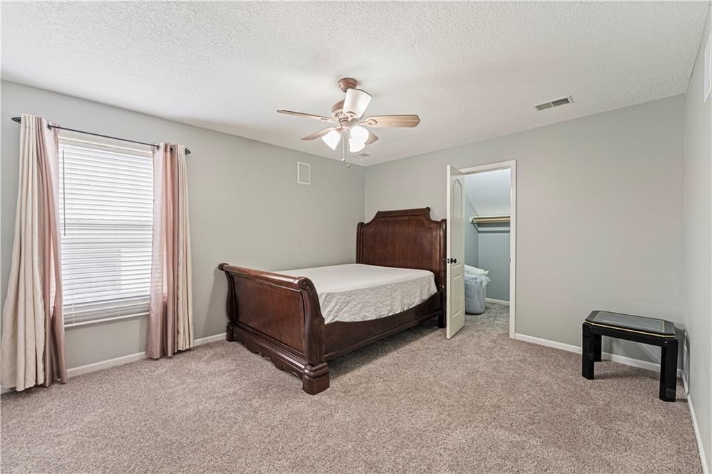 7816 N Hull Avenue — photo 51