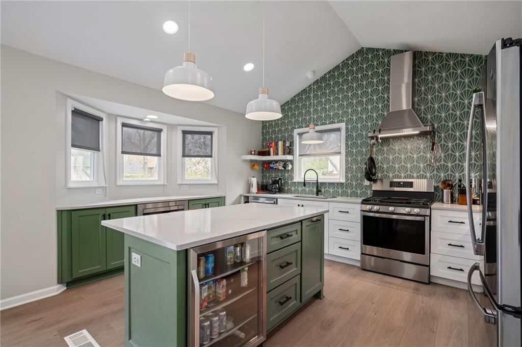 13816 W 81st Street — photo 19