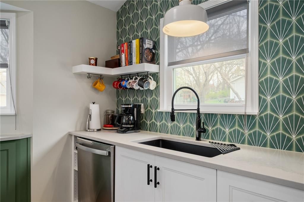 13816 W 81st Street — photo 20