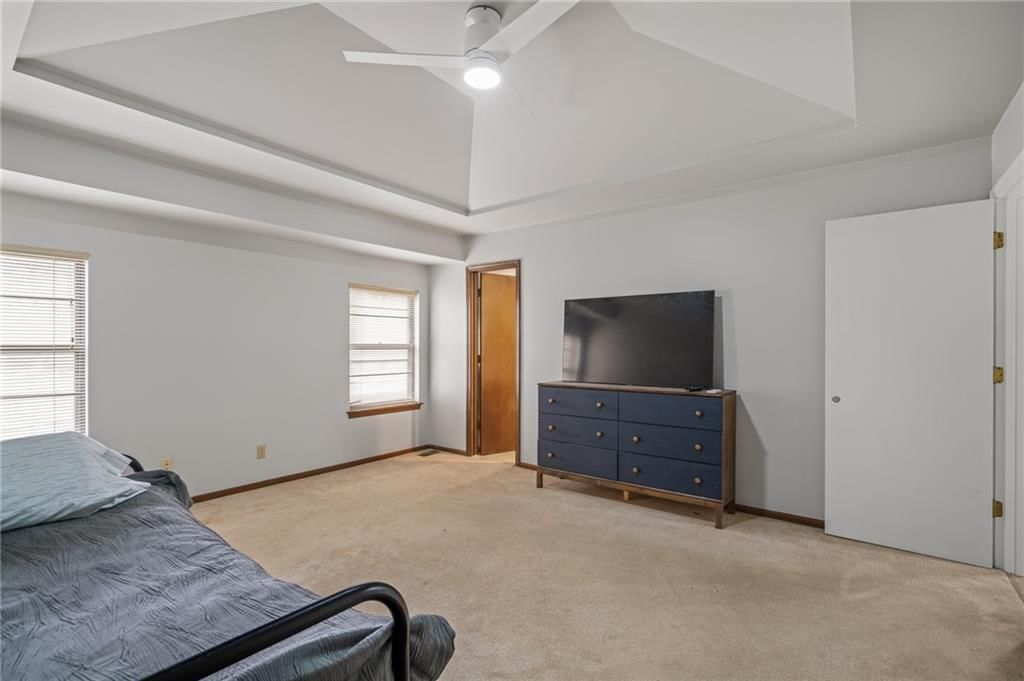 13816 W 81st Street — photo 23