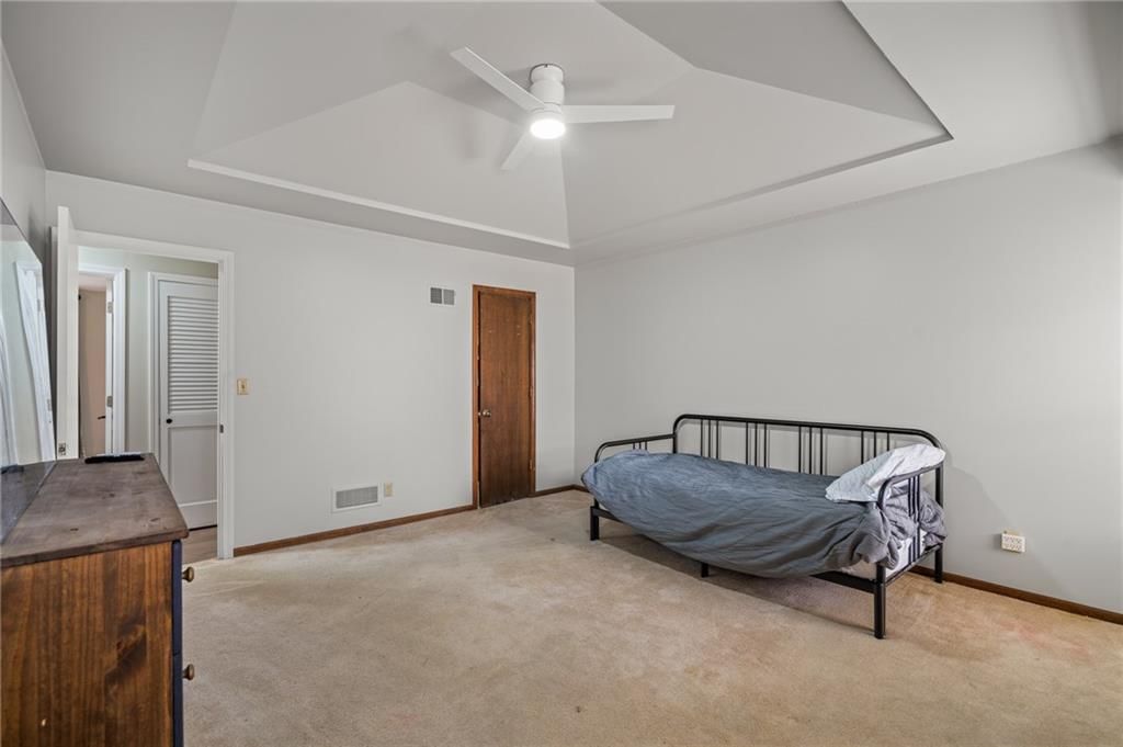 13816 W 81st Street — photo 25