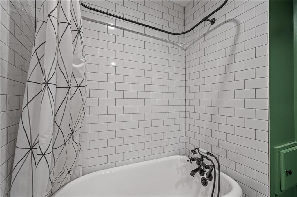 13816 W 81st Street — photo 31
