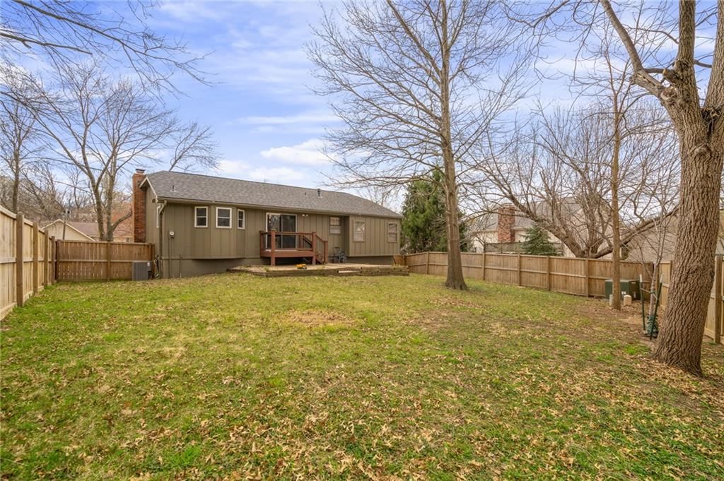 13816 W 81st Street — photo 42