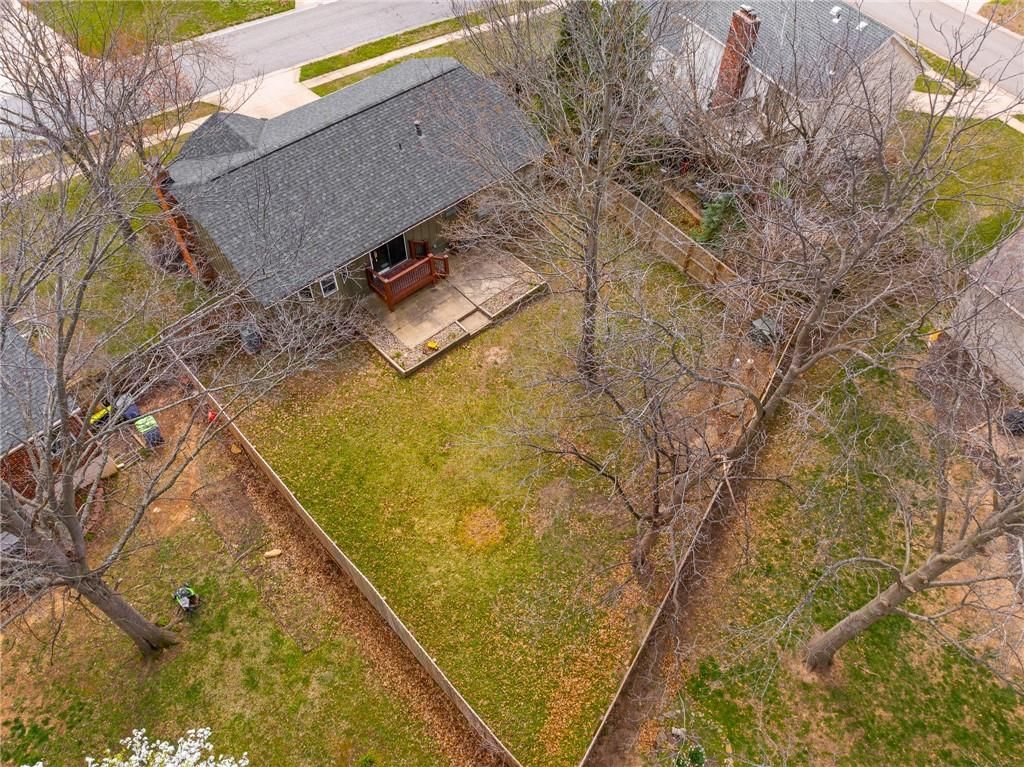 13816 W 81st Street — photo 45