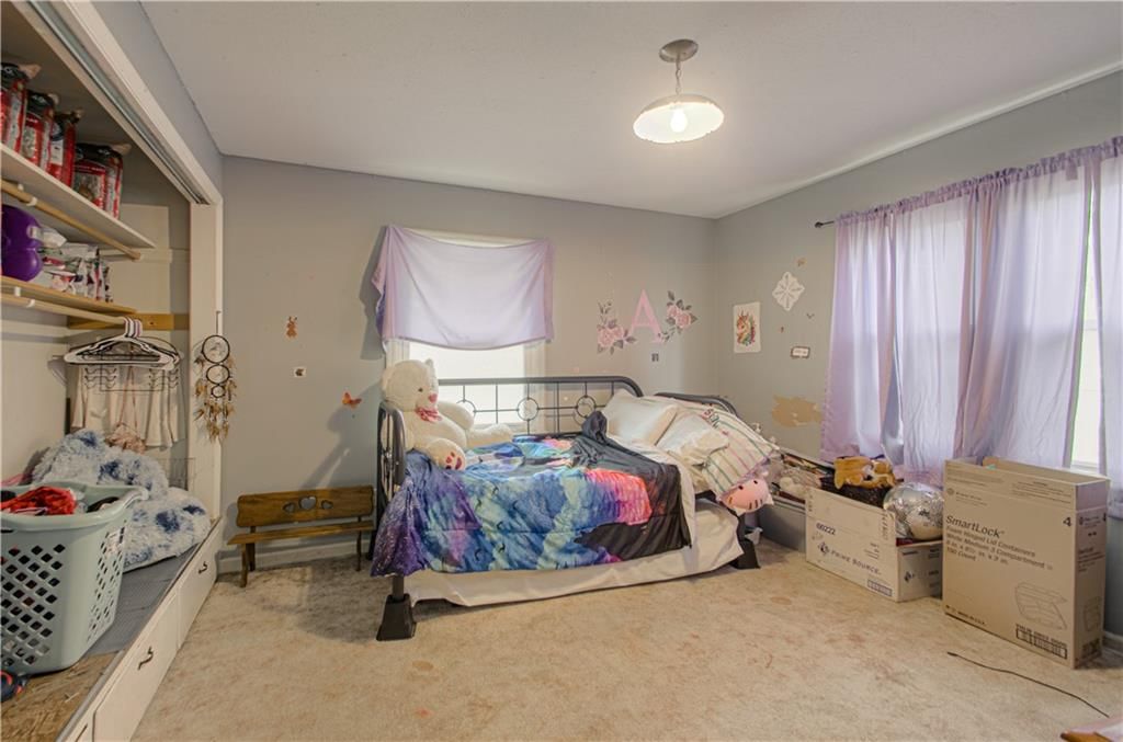 24 Broyles Street — photo 11