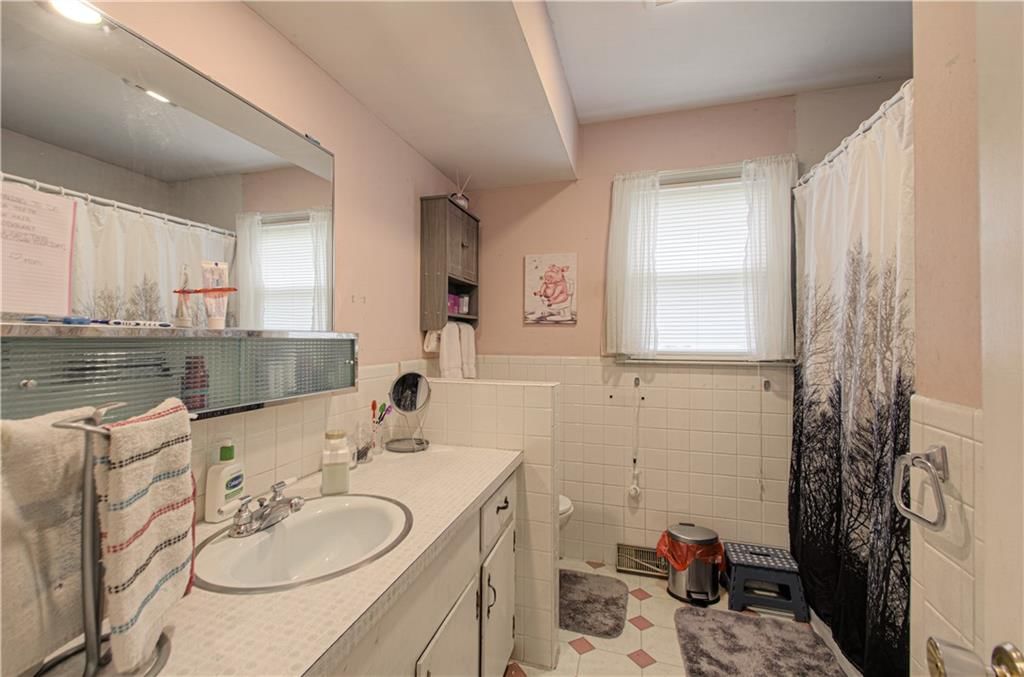 24 Broyles Street — photo 15
