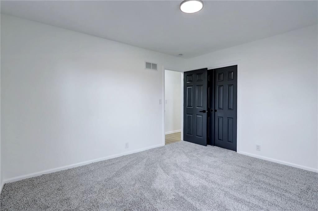 Photo 22 of 42 - 17002 NW 76th Street