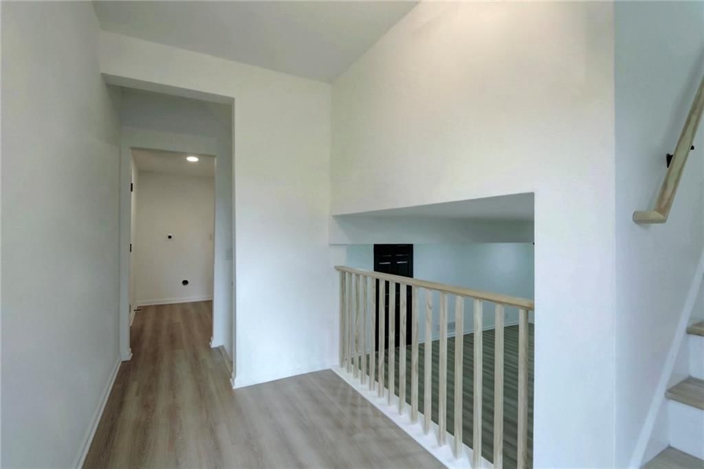 Photo 31 of 42 - 17002 NW 76th Street