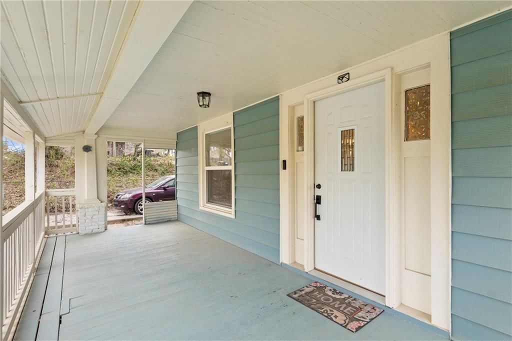 1211 Waverly Avenue — photo 5