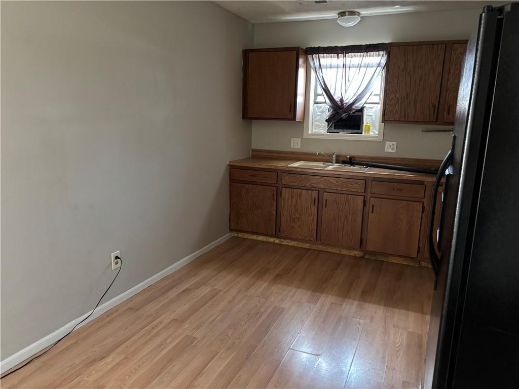 2415 ROMA Lane — photo 7