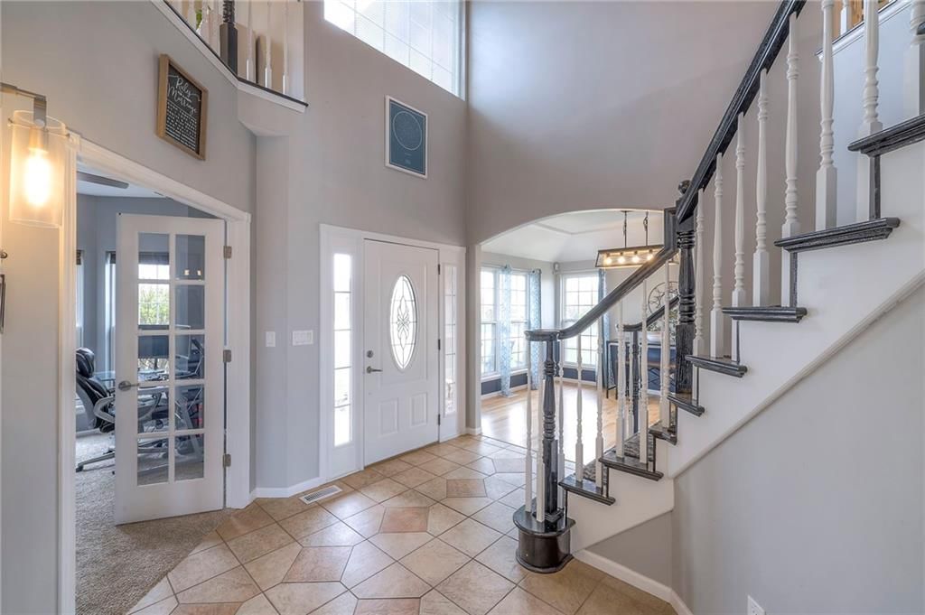 9813 Pin Oak Circle — photo 14