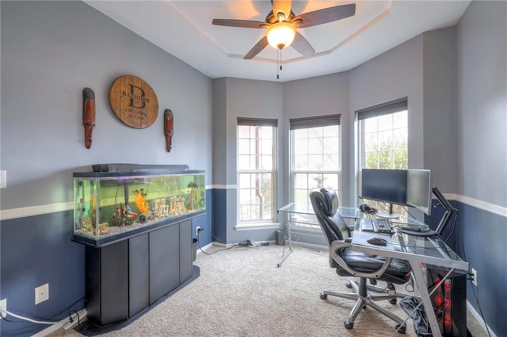 9813 Pin Oak Circle — photo 16