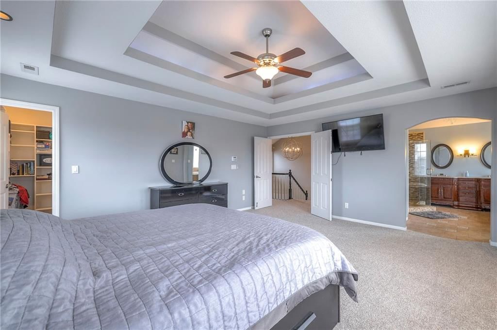 9813 Pin Oak Circle — photo 22