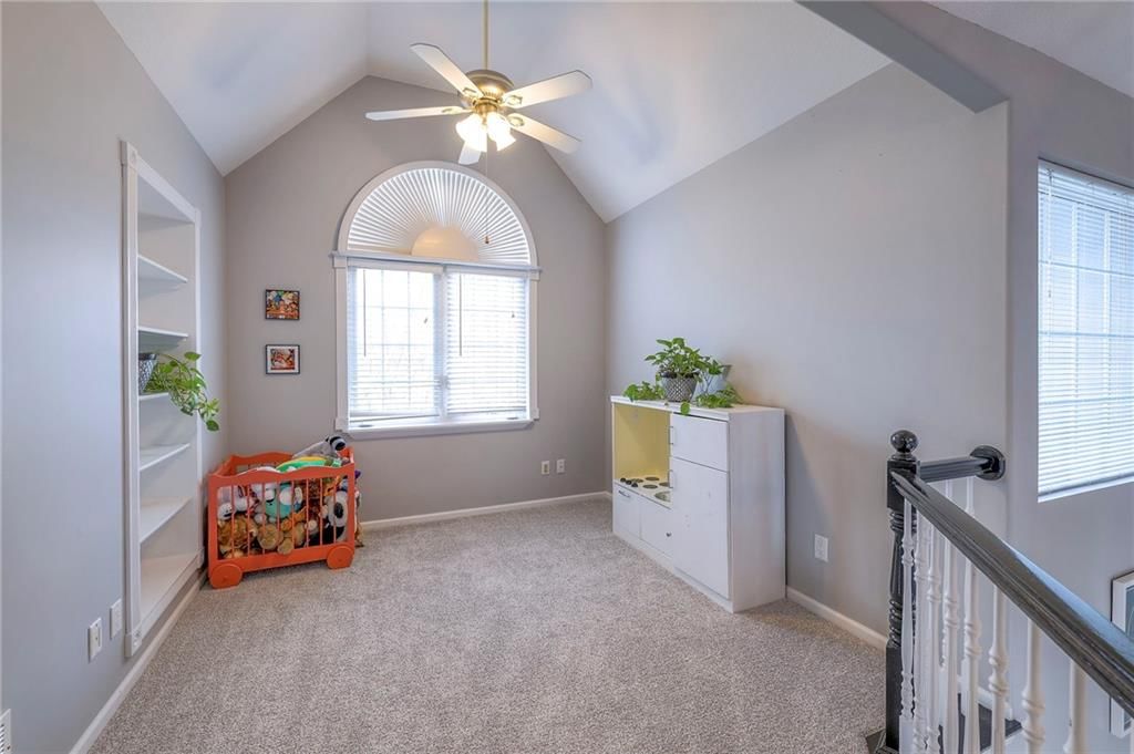 9813 Pin Oak Circle — photo 37