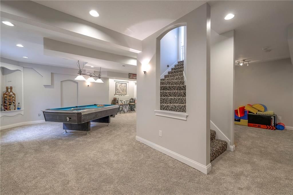 9813 Pin Oak Circle — photo 39
