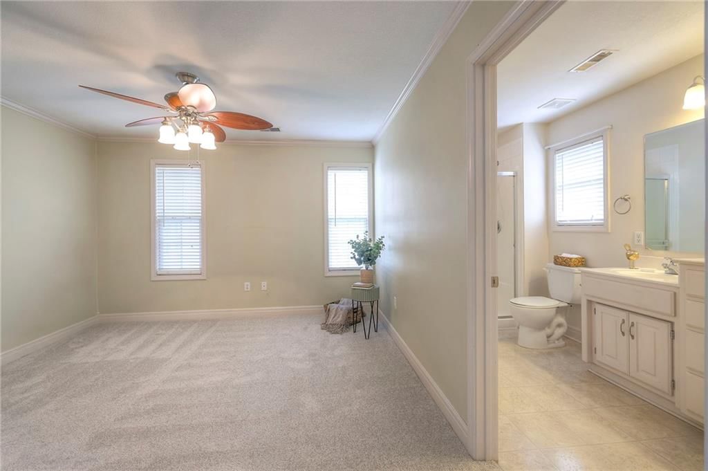 519 Galaxy Lane — photo 10