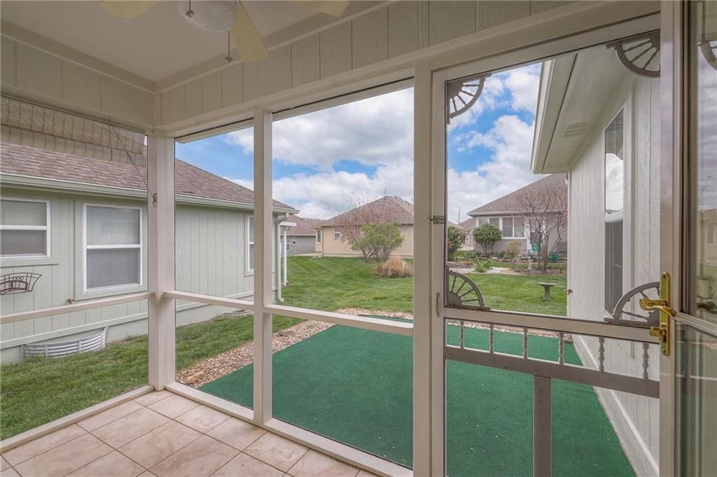 519 Galaxy Lane — photo 15