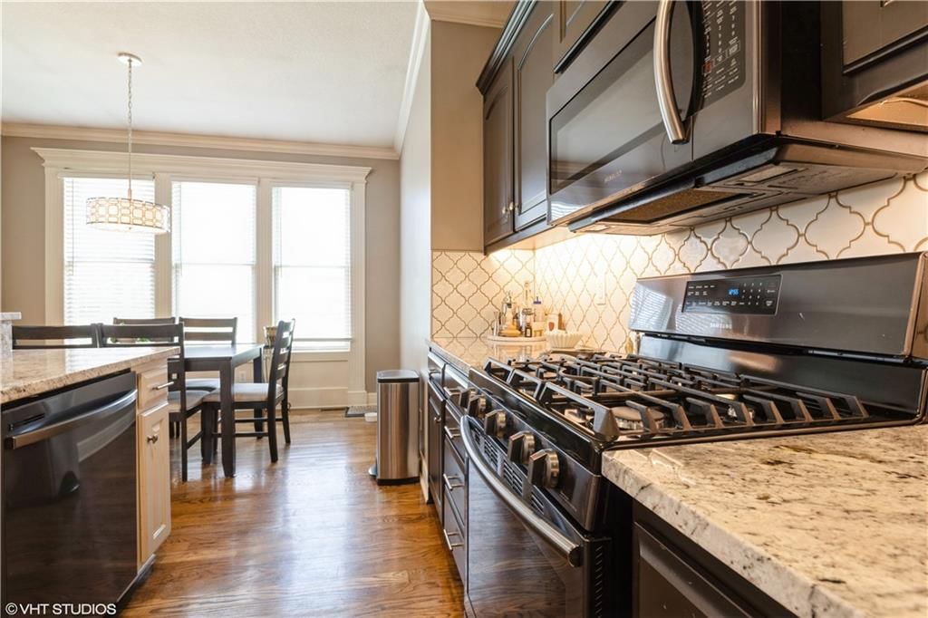 16171 S Laurelwood Street — photo 11