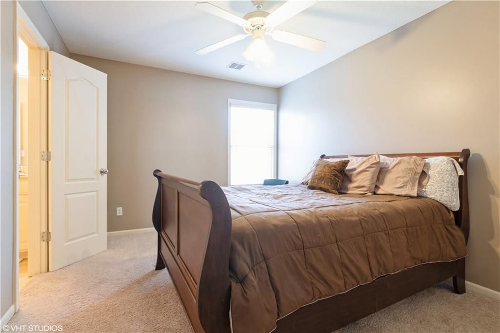 16171 S Laurelwood Street — photo 22