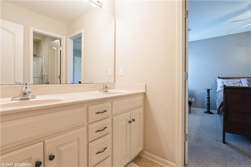 16171 S Laurelwood Street — photo 23