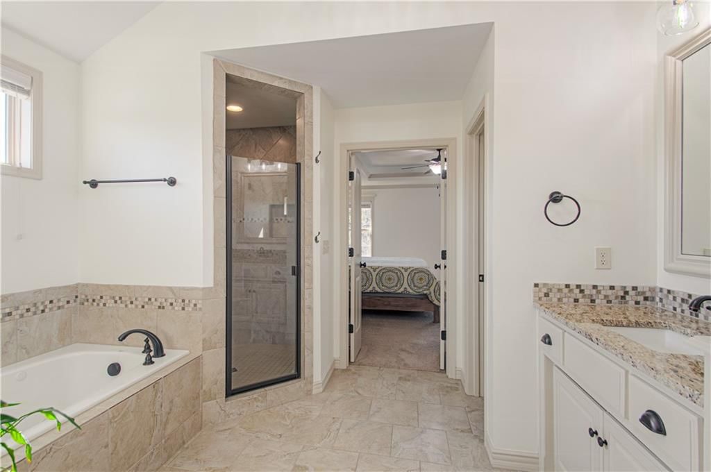 25211 W 98th Street — photo 25