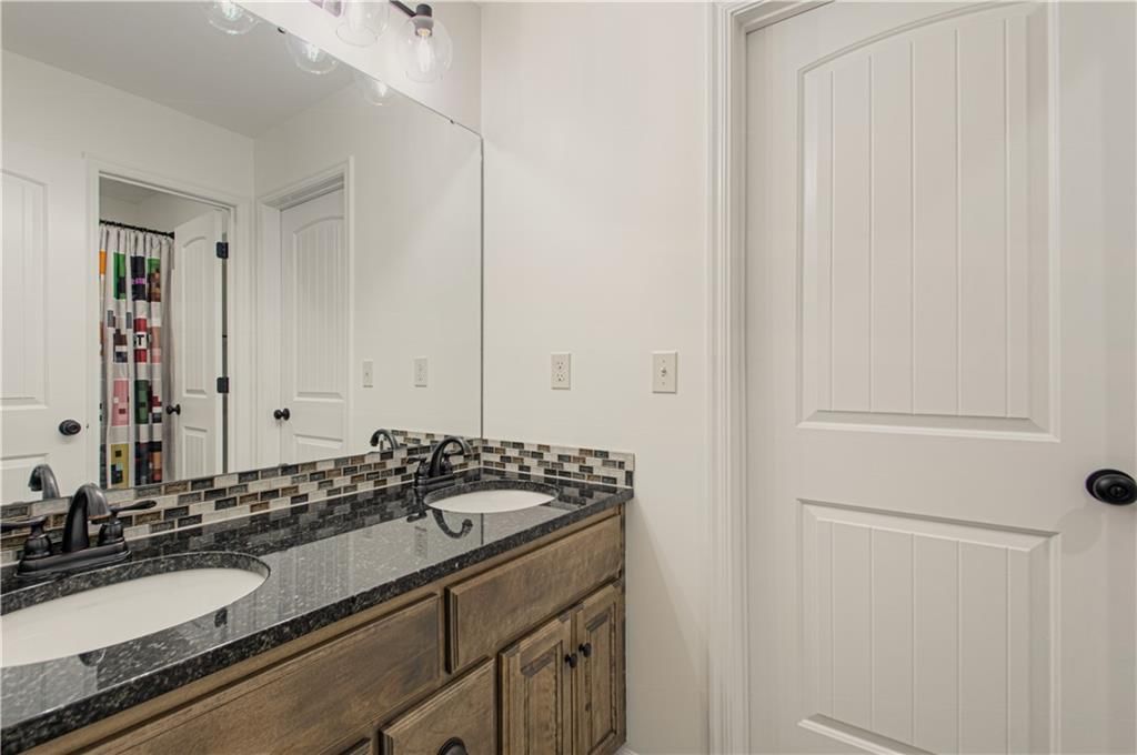 25211 W 98th Street — photo 33